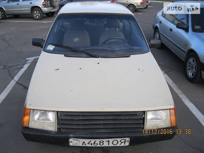 Седан ЗАЗ 1102 Таврия 1991 в Одессе