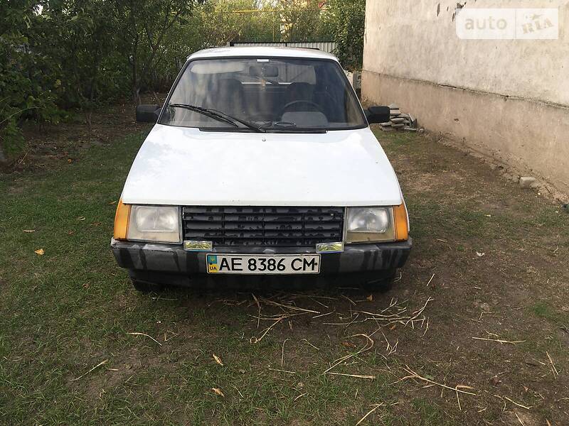 ЗАЗ 1102 Таврия