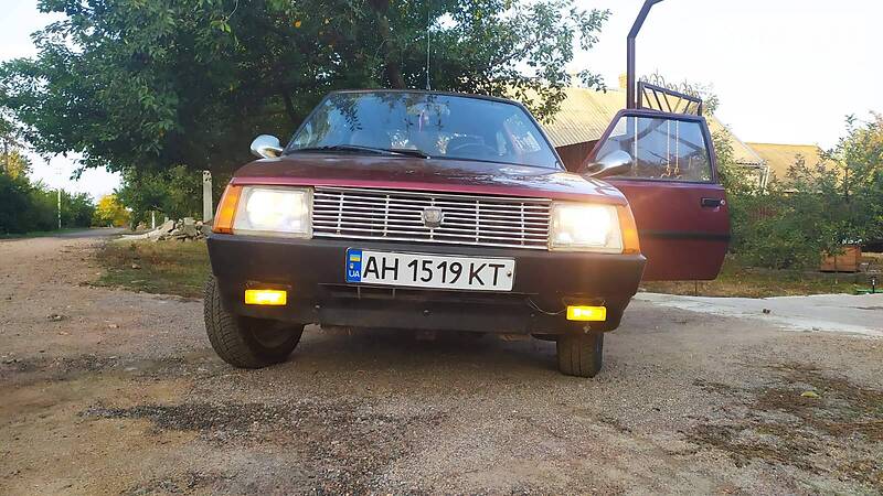 ЗАЗ 1102 Таврия