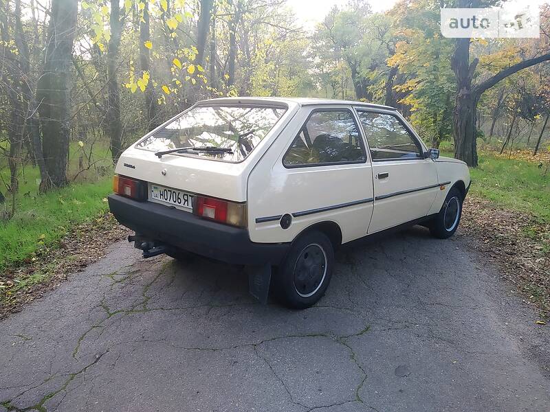 Хэтчбек ЗАЗ 1102 Таврия 1994 в Запорожье