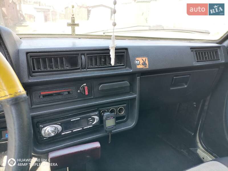 Хэтчбек ЗАЗ 1102 Таврия 1991 в Львове фото 11 Хэтчбек ЗАЗ 1102 Таврия 1991 в Львове