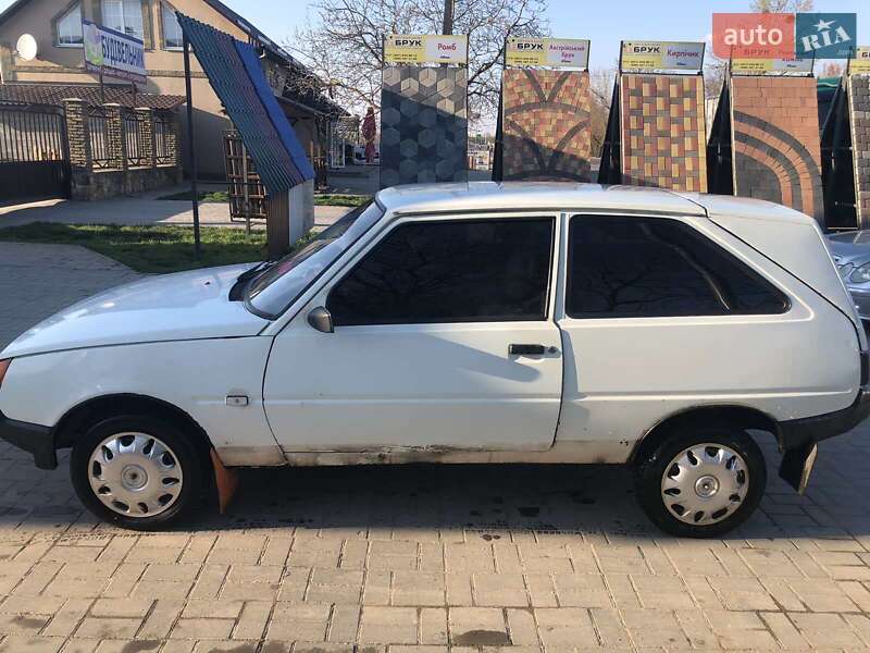 Хетчбек ЗАЗ 1102 Таврія 1994 в Могилів-Подільському фото 6 Хетчбек ЗАЗ 1102 Таврія 1994 в Могилів-Подільському