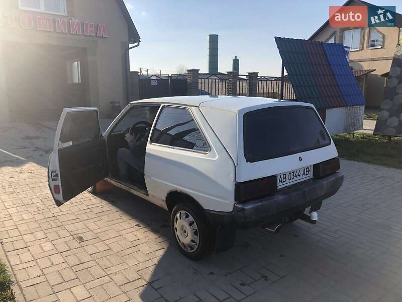 Хетчбек ЗАЗ 1102 Таврія 1994 в Могилів-Подільському фото 8 Хетчбек ЗАЗ 1102 Таврія 1994 в Могилів-Подільському