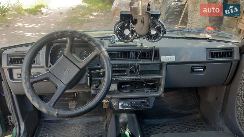 Хэтчбек ЗАЗ 1102 Таврия 2003 в Киеве фото 11 Хэтчбек ЗАЗ 1102 Таврия 2003 в Киеве