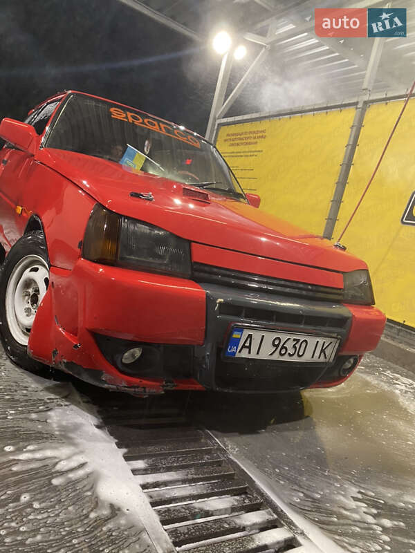 Седан ЗАЗ 1102 Таврія 1992 в Смілі