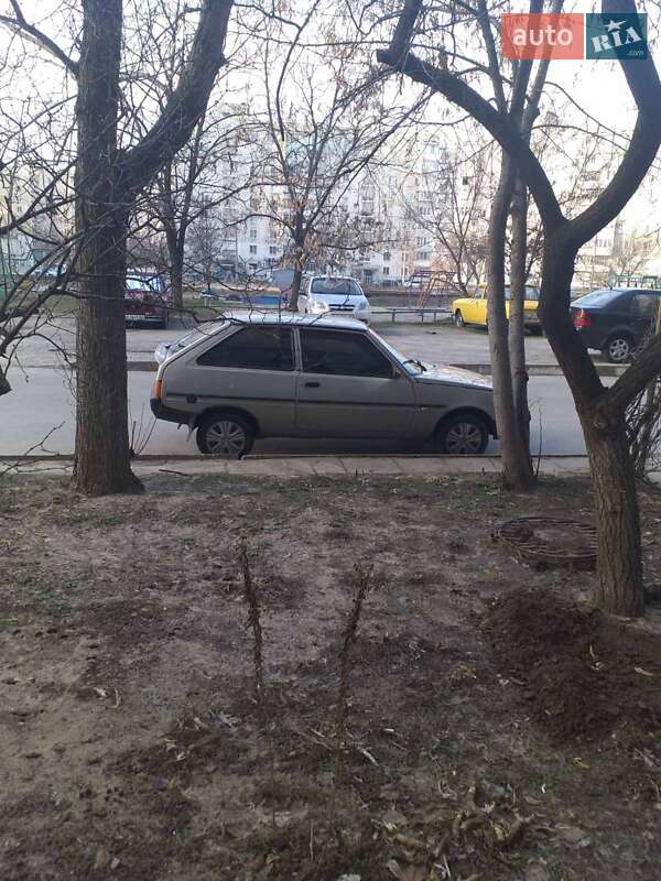 Хэтчбек ЗАЗ 1102 Таврия 2007 в Запорожье