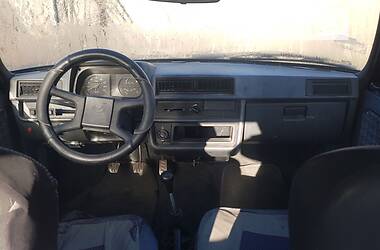 Седан ЗАЗ 1102 Таврия 2001 в 