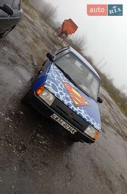 Хэтчбек ЗАЗ 1102 Таврия 1999 в Кривом Роге