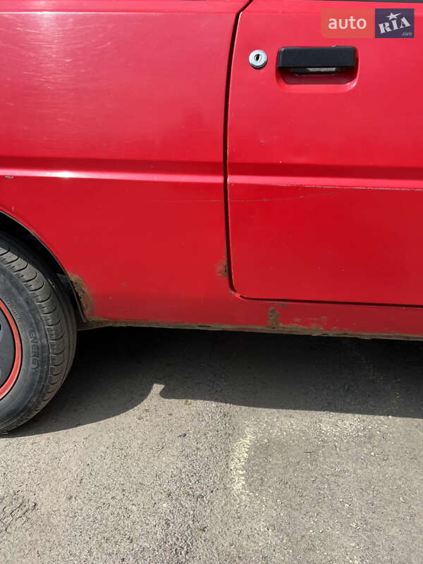 Хетчбек ЗАЗ 1102 Таврія 1998 в Кременчуці