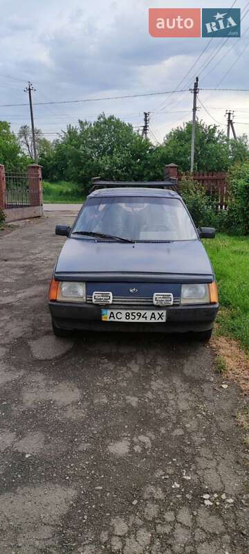 Хэтчбек ЗАЗ 1102 Таврия 2004 в Луцке фото 8 Хэтчбек ЗАЗ 1102 Таврия 2004 в Луцке