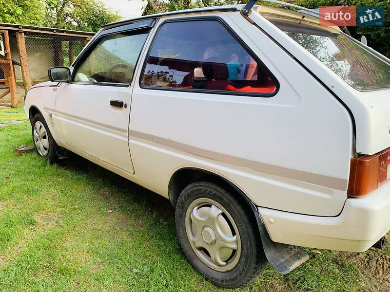 Хэтчбек ЗАЗ 1102 Таврия 1989 в Дрогобыче