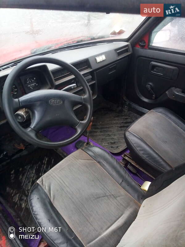 Хэтчбек ЗАЗ 1102 Таврия 1995 в Киеве