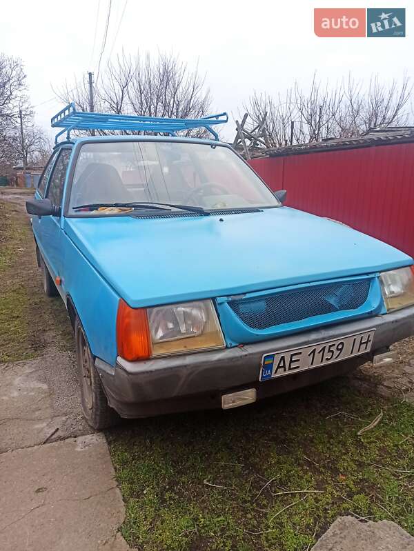 Хетчбек ЗАЗ 1102 Таврія 1994 в Марганці фото 3 Хетчбек ЗАЗ 1102 Таврія 1994 в Марганці