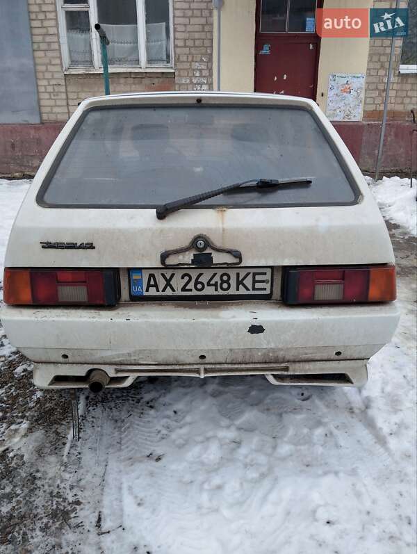 Хэтчбек ЗАЗ 1102 Таврия 1992 в Харькове