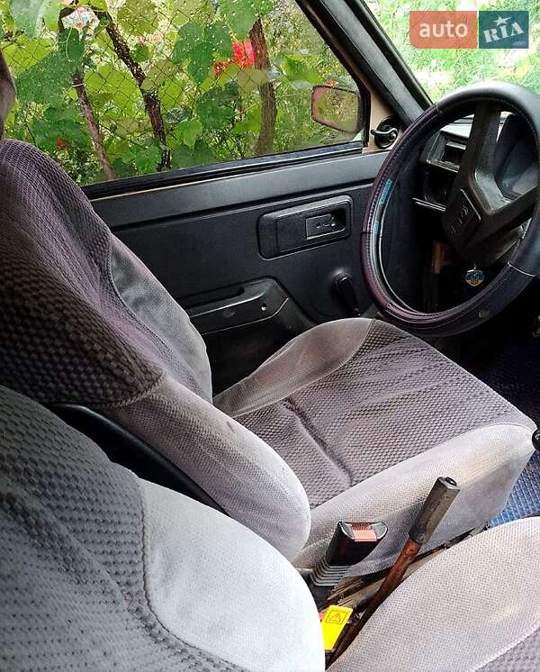 Хетчбек ЗАЗ 1102 Таврія 1993 в Гайсину