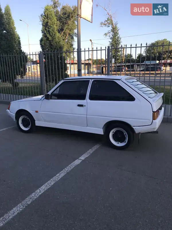 ЗАЗ 1102 Таврія