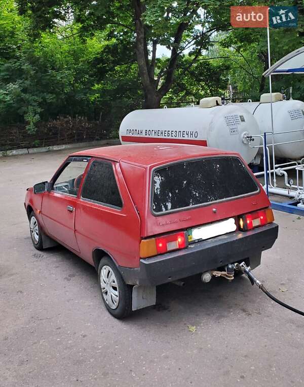 Хетчбек ЗАЗ 1102 Таврія 1997 в Харкові