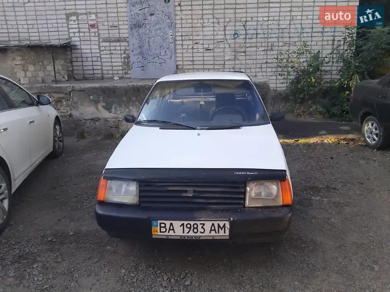 ЗАЗ 1102 Таврія