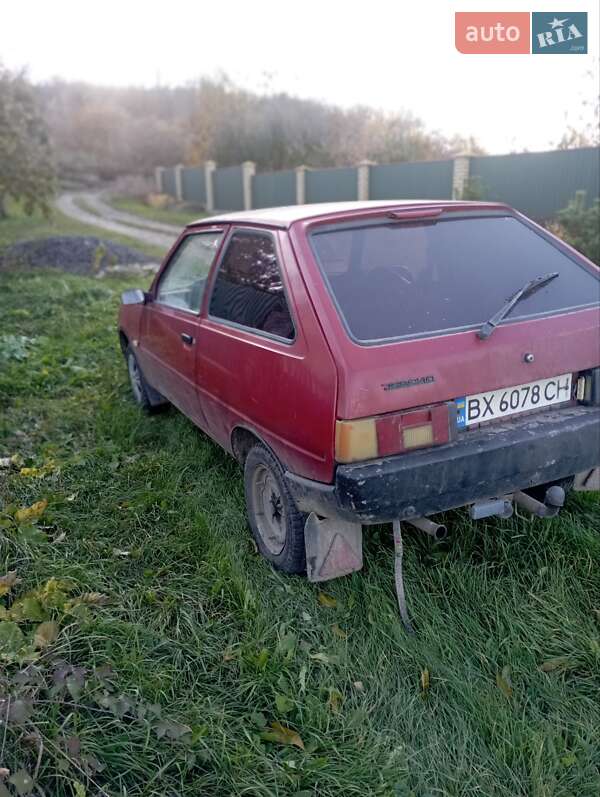 Хэтчбек ЗАЗ 1102 Таврия 1996 в Летичеве