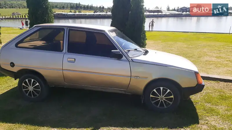 ЗАЗ 1102 Таврия 1993