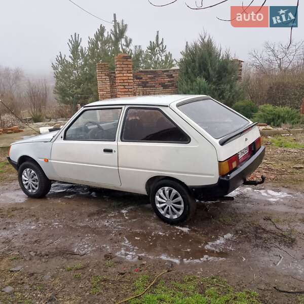 Хэтчбек ЗАЗ 1102 Таврия 1997 в Днепре