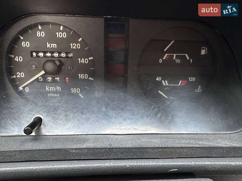 Хэтчбек ЗАЗ 1102 Таврия 2004 в Киеве