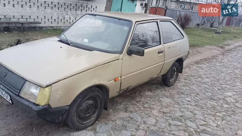 Хетчбек ЗАЗ 1102 Таврія 1993 в Черкасах