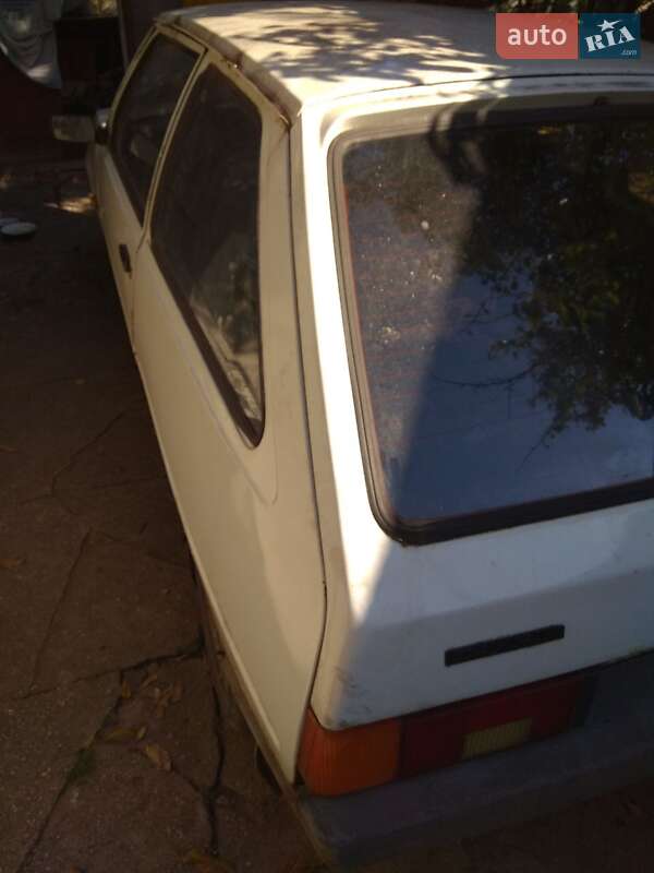 Хэтчбек ЗАЗ 1102 Таврия 1992 в Николаеве фото 2 Хэтчбек ЗАЗ 1102 Таврия 1992 в Николаеве