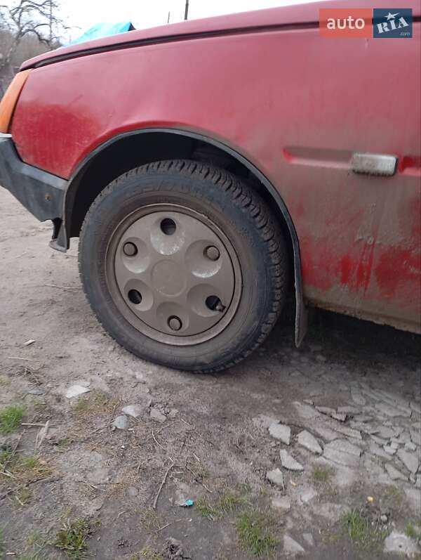 Хетчбек ЗАЗ 1102 Таврія 1993 в Дергачах фото 8 Хетчбек ЗАЗ 1102 Таврія 1993 в Дергачах