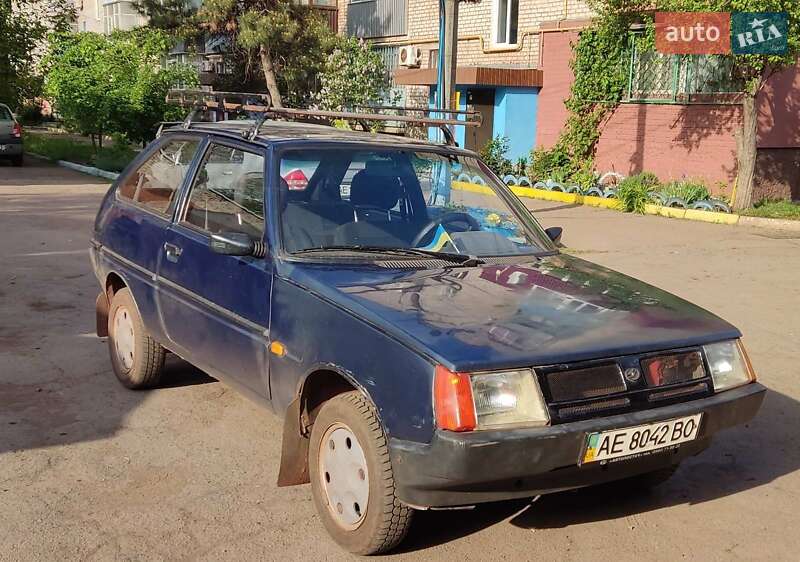 Хэтчбек ЗАЗ 1102 Таврия 2006 в 
