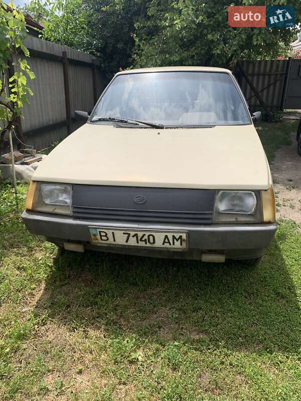 Хэтчбек ЗАЗ 1102 Таврия 1994 в 