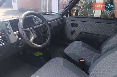 Хэтчбек ЗАЗ 1102 Таврия 2001 в Каменском