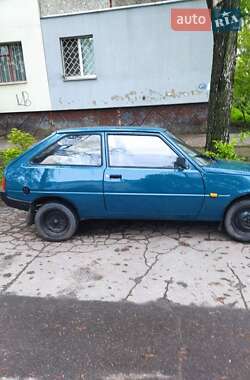 Хетчбек ЗАЗ 1102 Таврія 1992 в Сумах