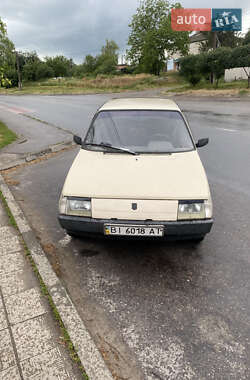 Хетчбек ЗАЗ 1102 Таврія 1992 в Полтаві