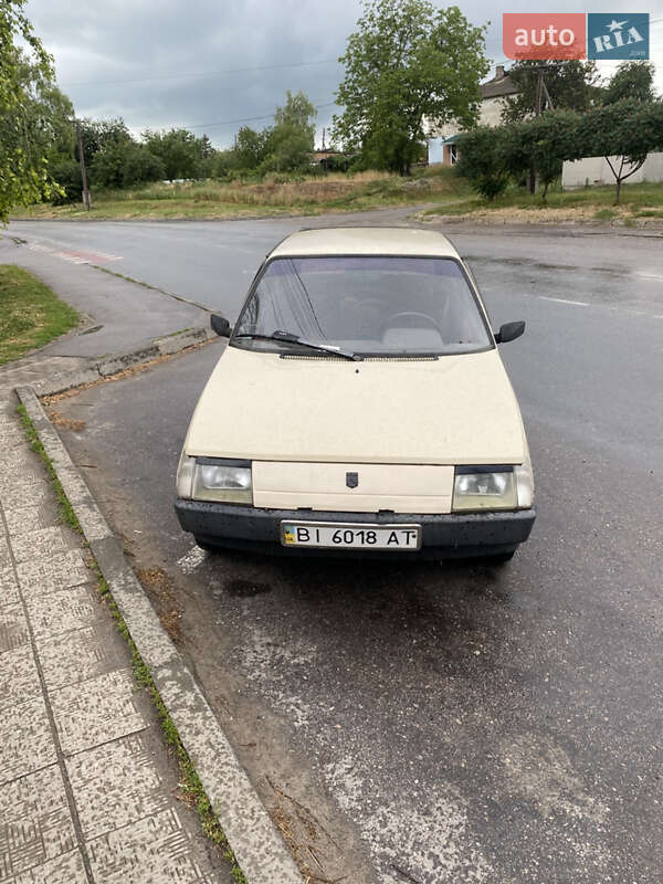 ЗАЗ 1102 Таврия 1992 ЗАЗ 1102 Таврия 1992