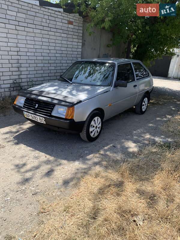 Хетчбек ЗАЗ 1102 Таврія 1995 в Запоріжжі