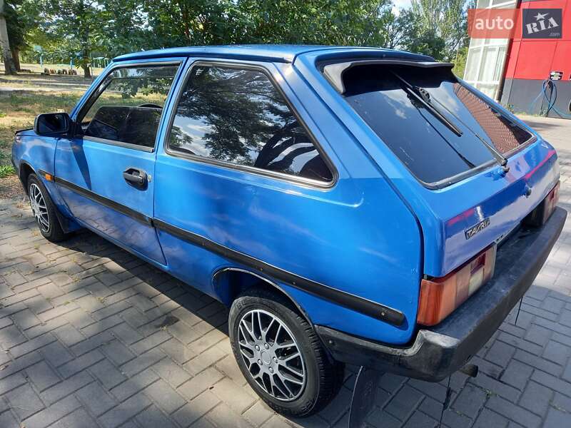 Хэтчбек ЗАЗ 1102 Таврия 1994 в Запорожье