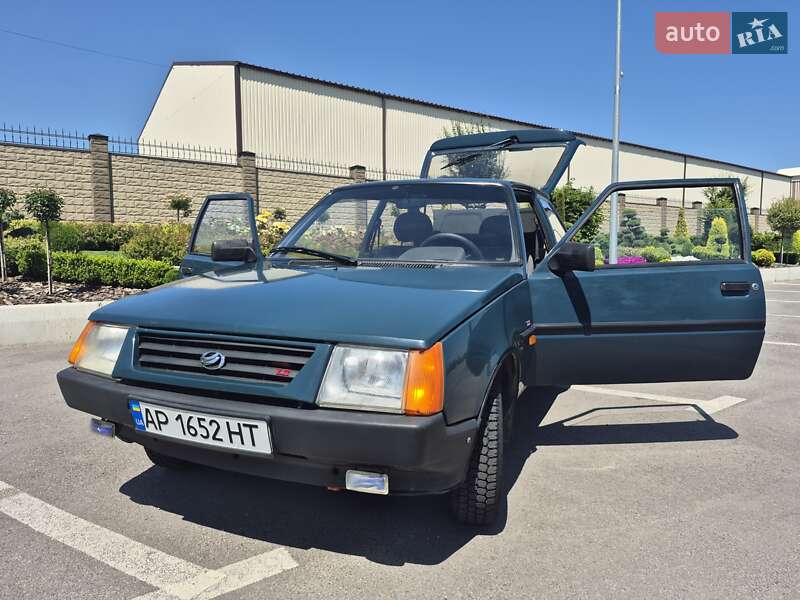 Хетчбек ЗАЗ 1102 Таврія 2005 в Запоріжжі