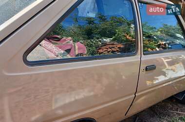 Хэтчбек ЗАЗ 1102 Таврия 1990 в Запорожье