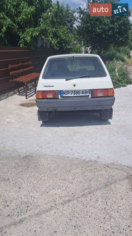 Хэтчбек ЗАЗ 1102 Таврия 1991 в Запорожье фото 8 Хэтчбек ЗАЗ 1102 Таврия 1991 в Запорожье