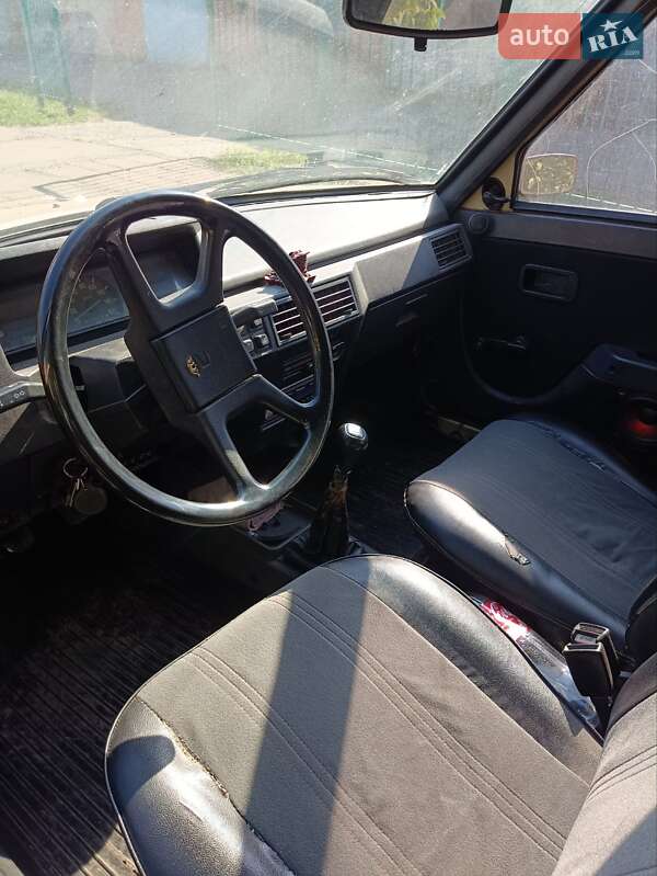 Хетчбек ЗАЗ 1102 Таврія 1992 в Лубнах