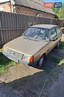 Хэтчбек ЗАЗ 1102 Таврия 1990 в 
