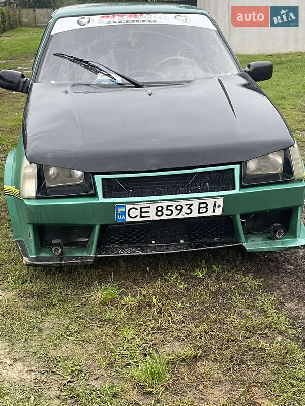 Хэтчбек ЗАЗ 1102 Таврия 1995 в Черновцах