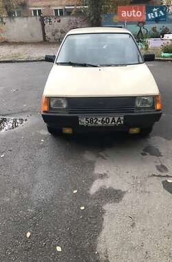 Хэтчбек ЗАЗ 1102 Таврия 1993 в 