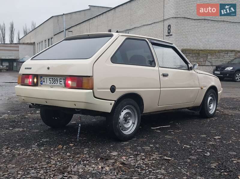 Хэтчбек ЗАЗ 1102 Таврия 1993 в Киеве фото 4 Хэтчбек ЗАЗ 1102 Таврия 1993 в Киеве