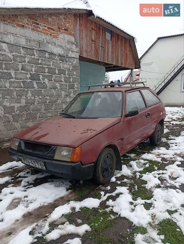 Хэтчбек ЗАЗ 1102 Таврия 1995 в Бобрке