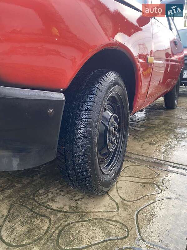 Хетчбек ЗАЗ 1102 Таврія 1995 в Володимирі