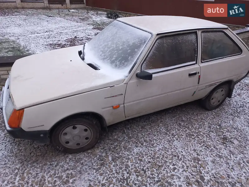ЗАЗ 1102 Таврія