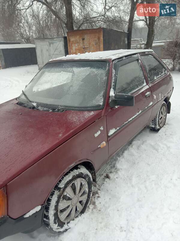 Хетчбек ЗАЗ 1102 Таврія 1997 в Кам'янському