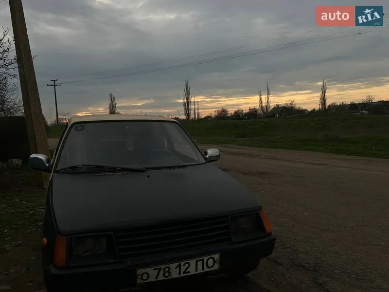 ЗАЗ 1102 Таврія 1990